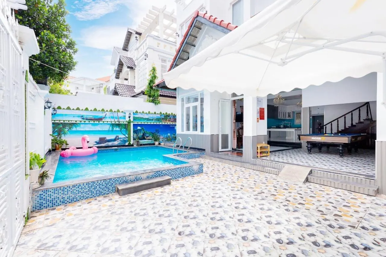 Biet Thu Dang Khoa Nghi Duong Bida Va Phong Karaoke Rieng Villa Vung Tau